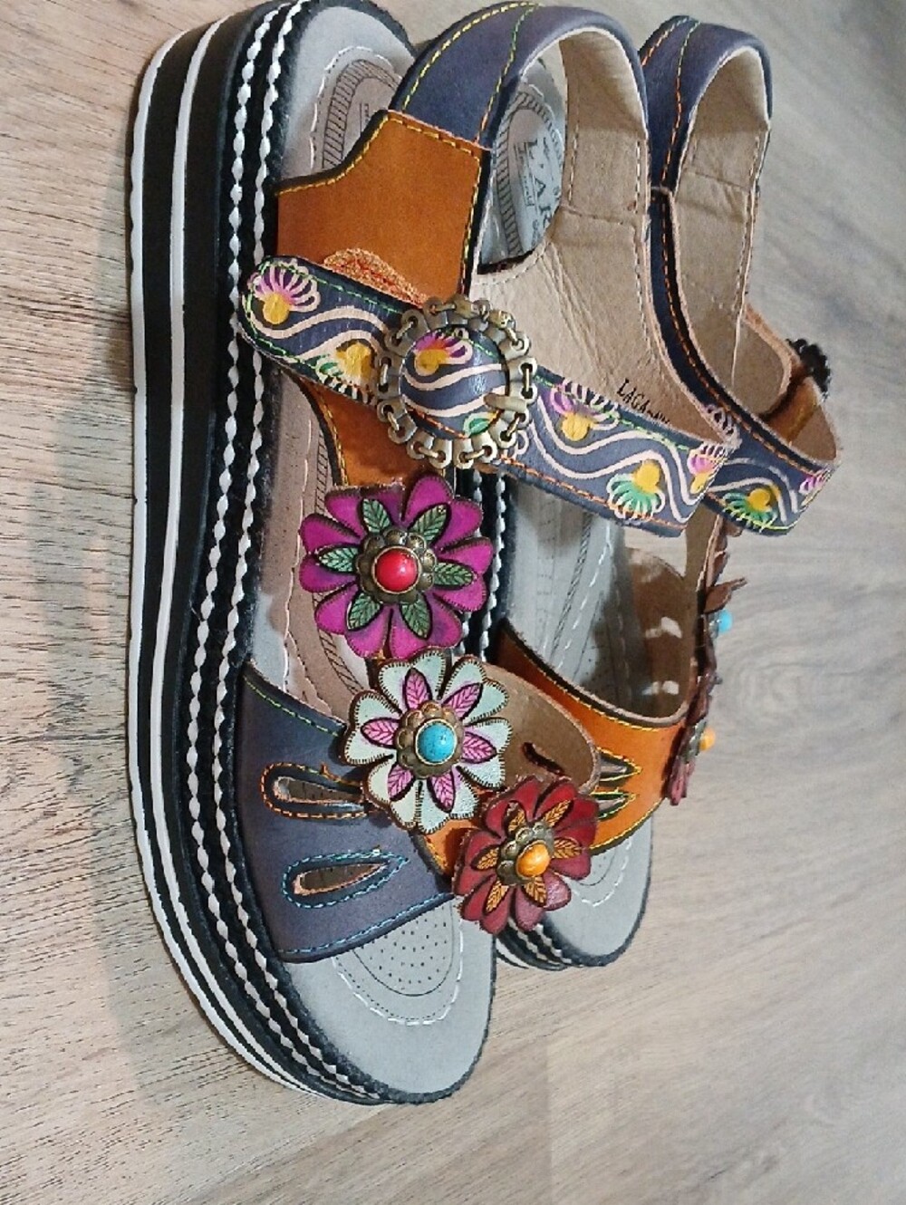 L'Artiste by Spring Step LAGA Women's Floral Leather Sandals in Multicolor SZ39 - Picture 12 of 12